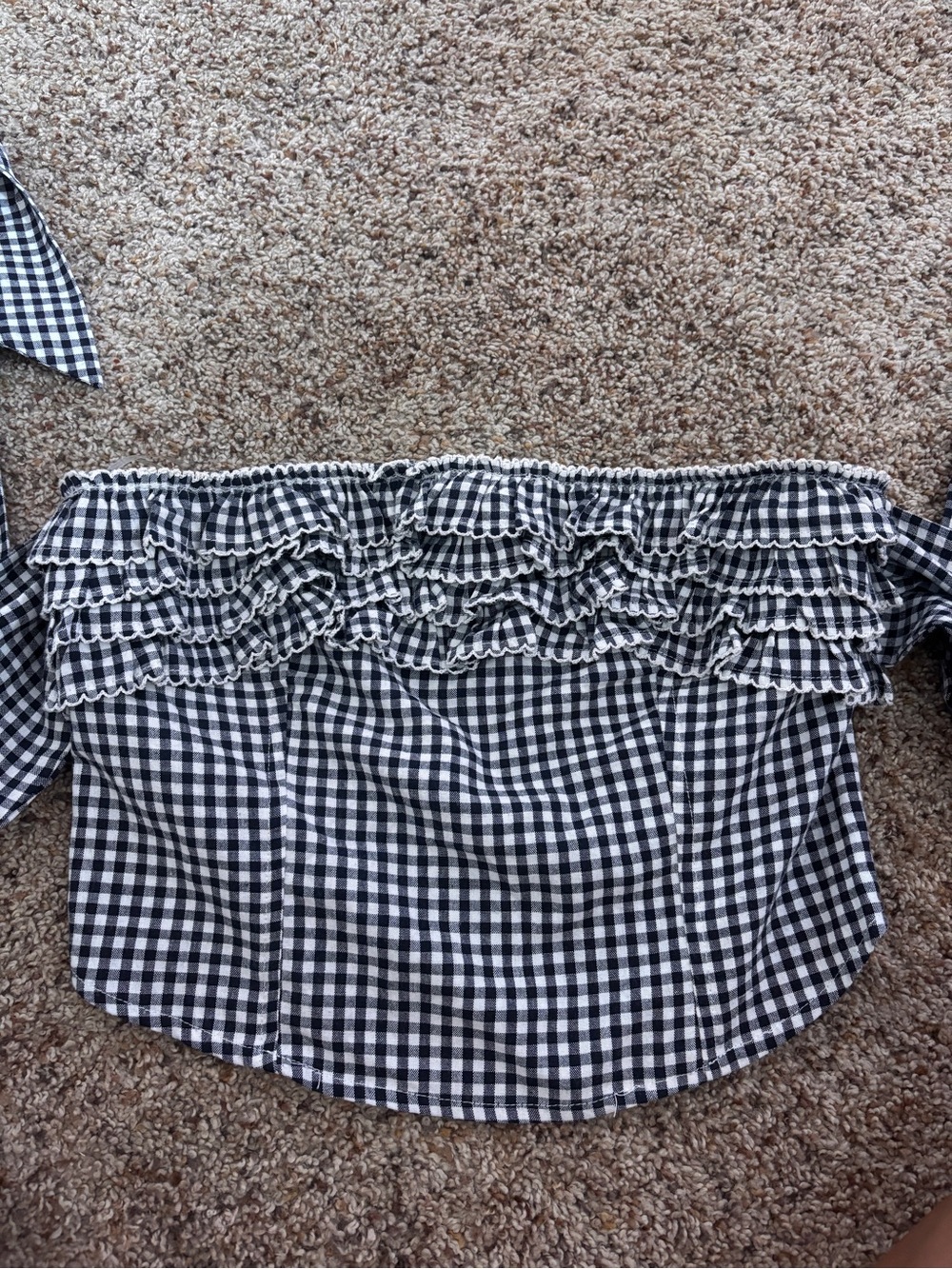 American Threads Black & White Gingham Ruffle Off-Shoulder Crop Top